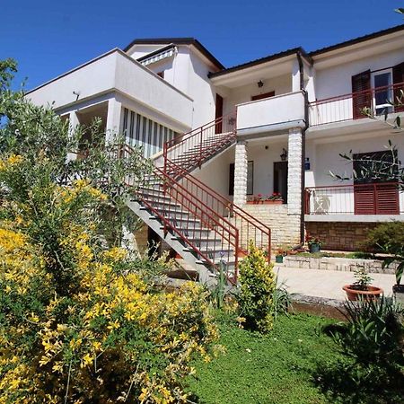 Apartment In Porec/Istrien 37093 Eksteriør billede